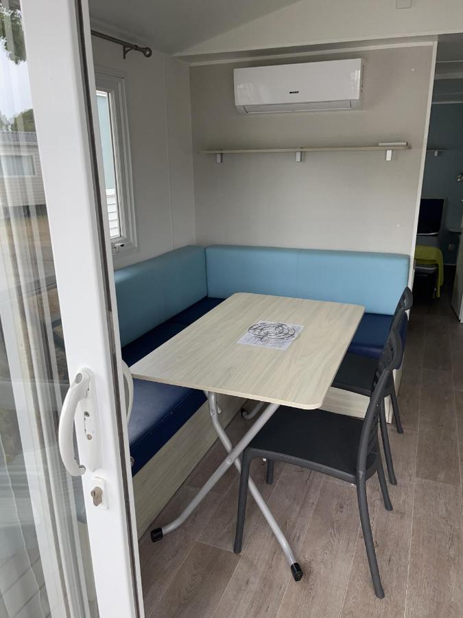 Camping La Marine 勒格罗-迪鲁瓦 外观 照片